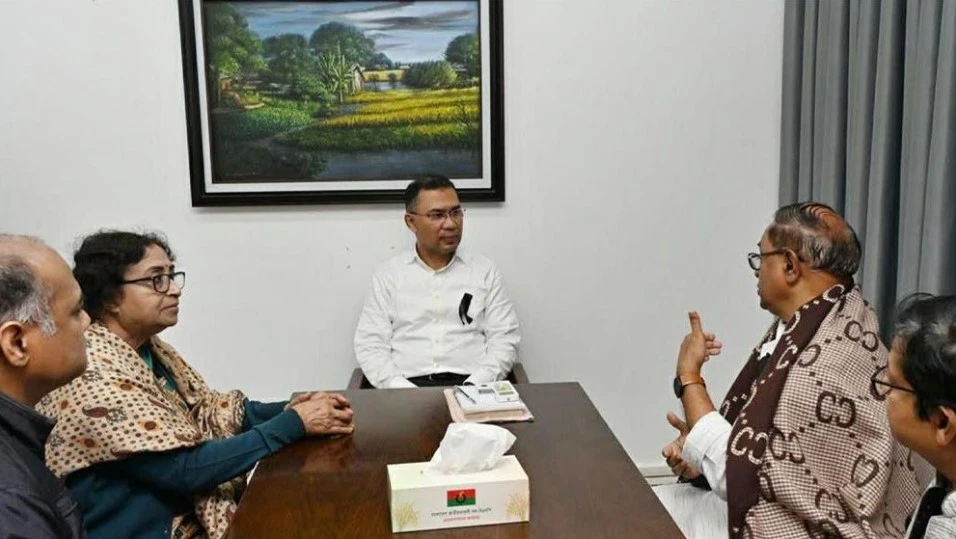 তারেক রহমানের সঙ্গে সাইফুল হকের সৌজন্য সাক্ষাৎ